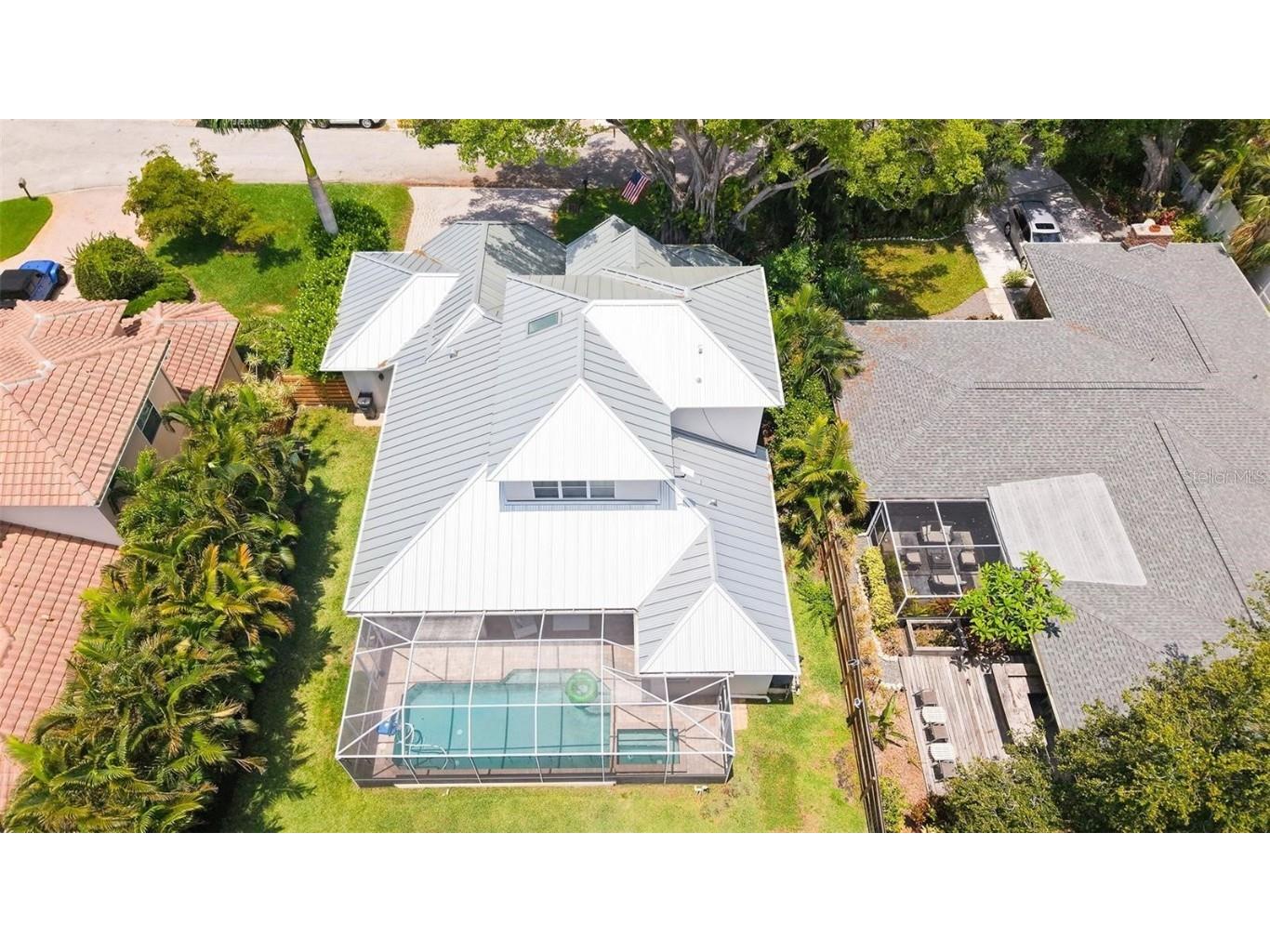 3921 Maravic Place Sarasota FL 34231 A4668587 image35