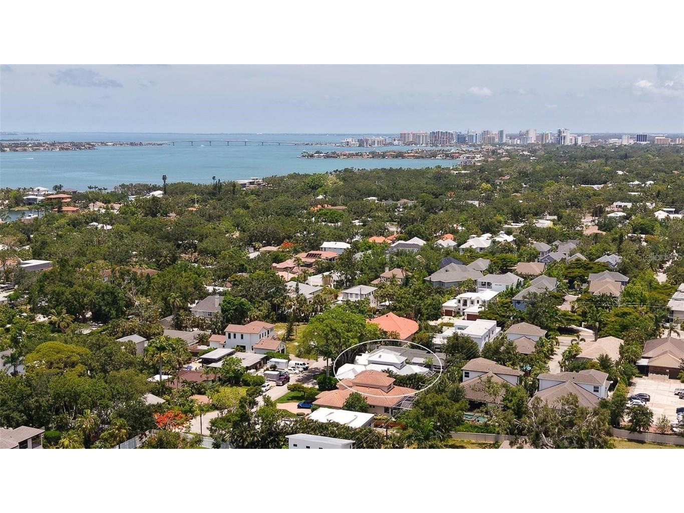 3921 Maravic Place Sarasota FL 34231 A4668587 image36