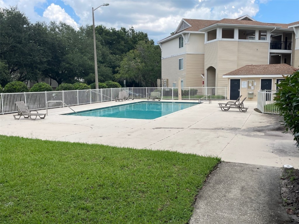 3921 SW 34th Street #104 Gainesville FL 32608 GC518748 image1