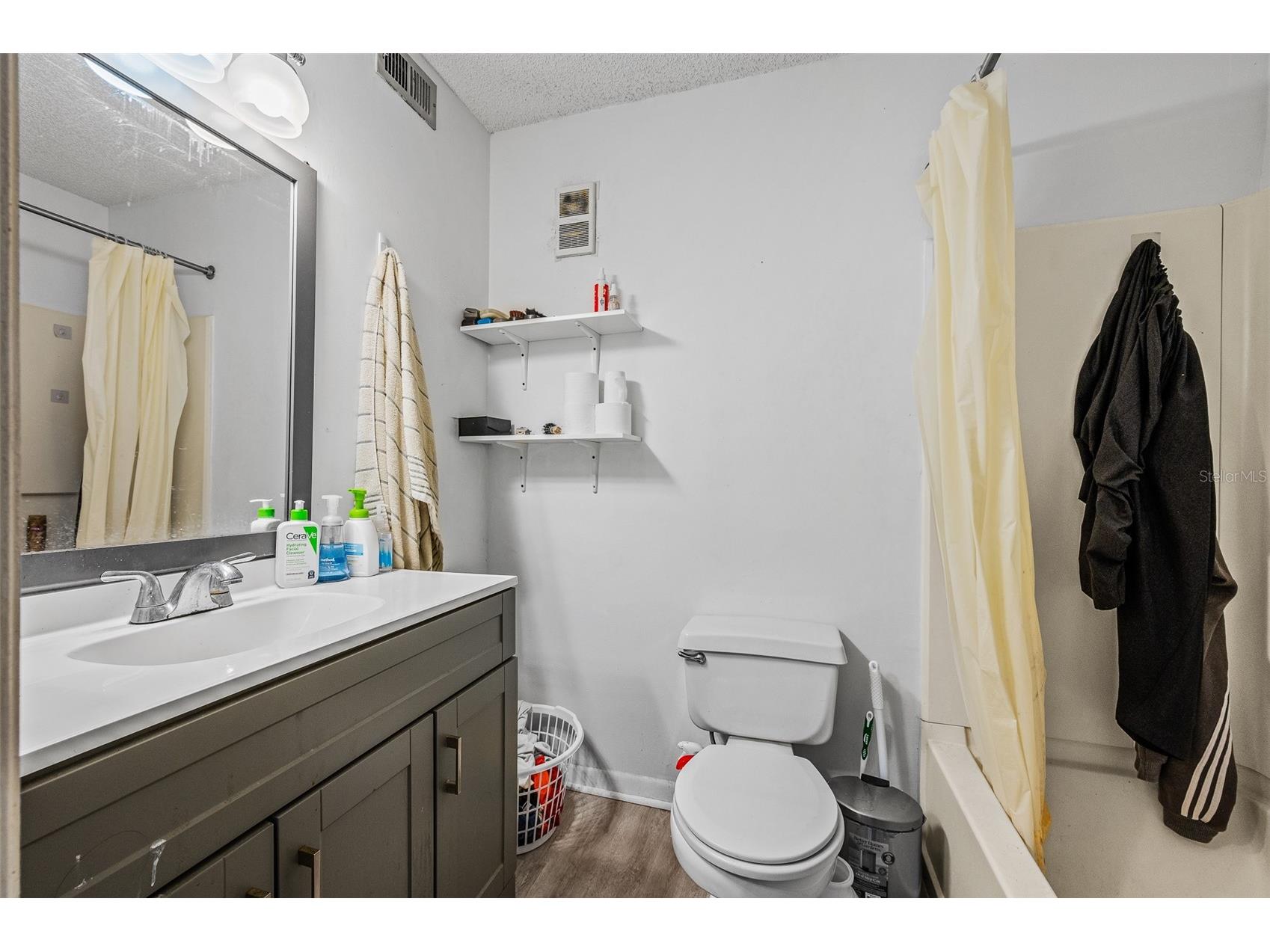 3921 SW 34th Street #208 Gainesville FL 32608 GC537082 image10