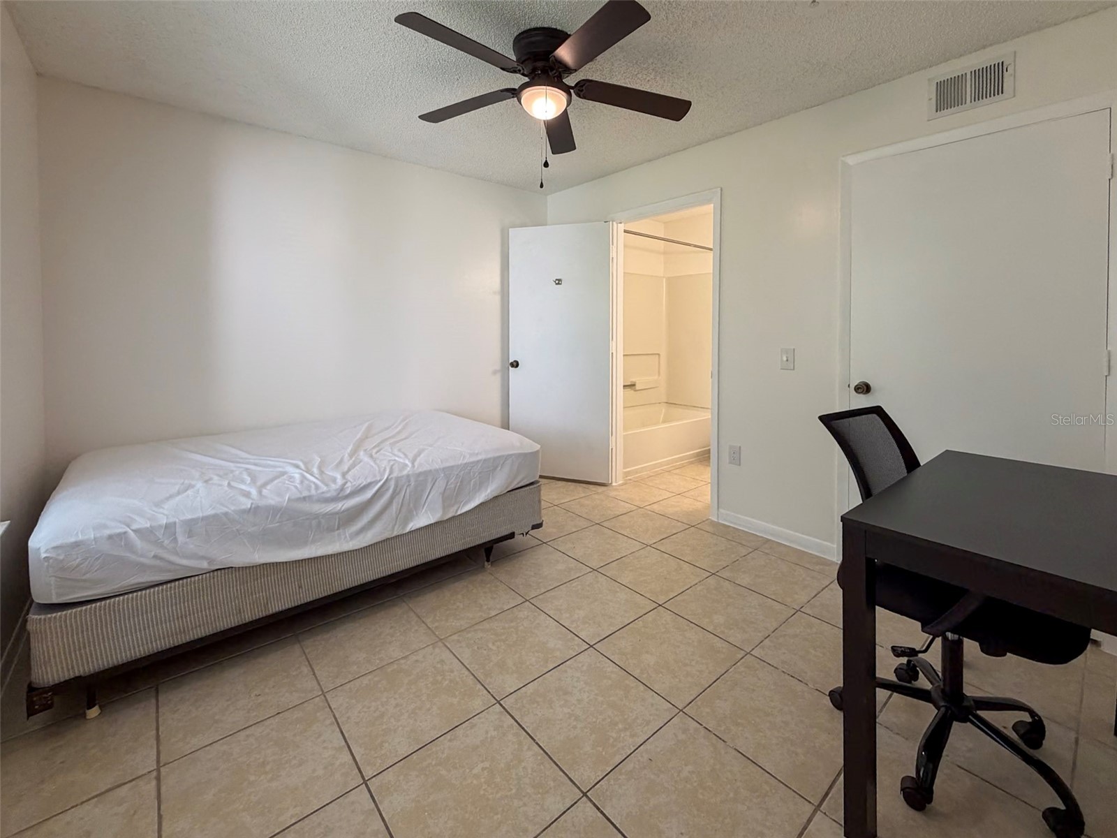 3921 SW 34th Street #301 Gainesville FL 32608 GC539137 image23
