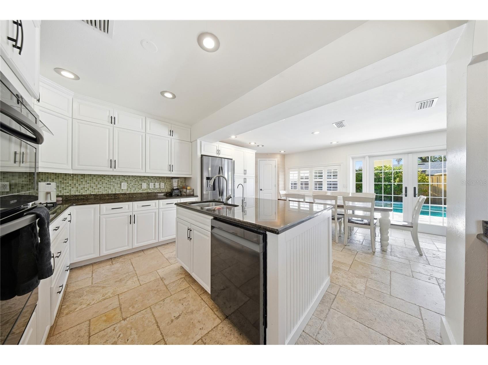 3921 W Bay To Bay Boulevard Tampa FL 33629 TB8499376 image13