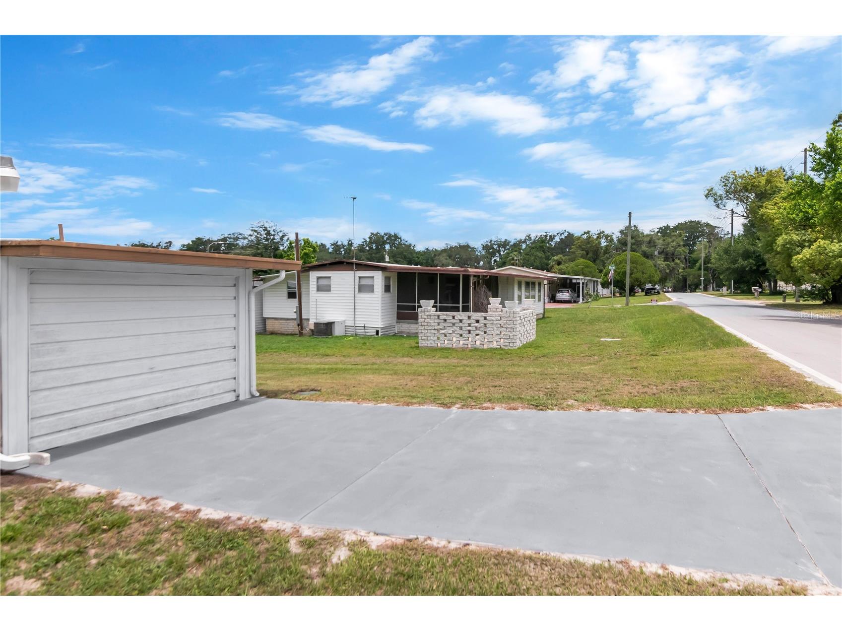 39219 Ola Avenue Zephyrhills FL 33542 TB8516310 image3