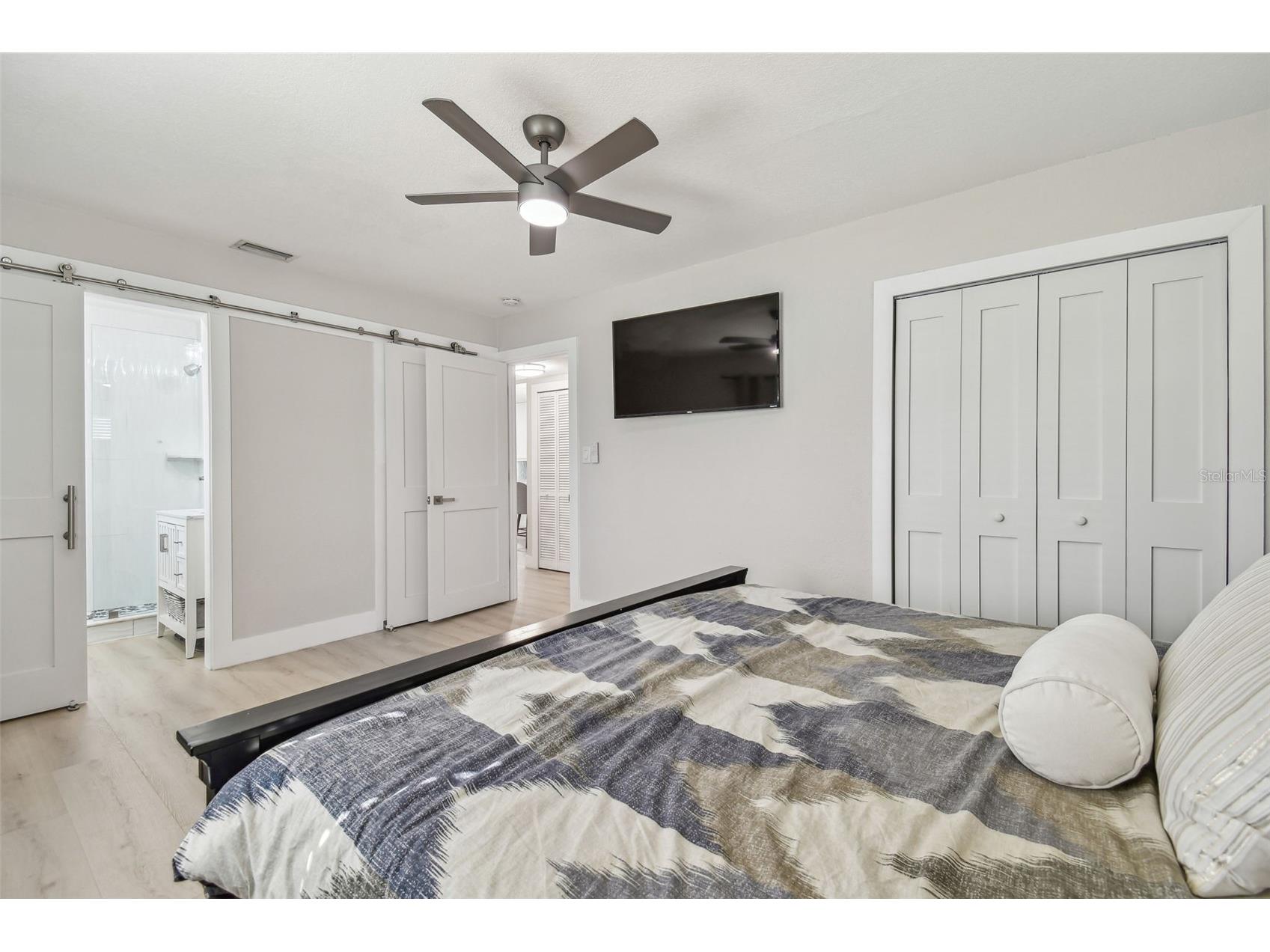3922 Fontainebleau Drive Tampa FL 33634 TB8457414 image24