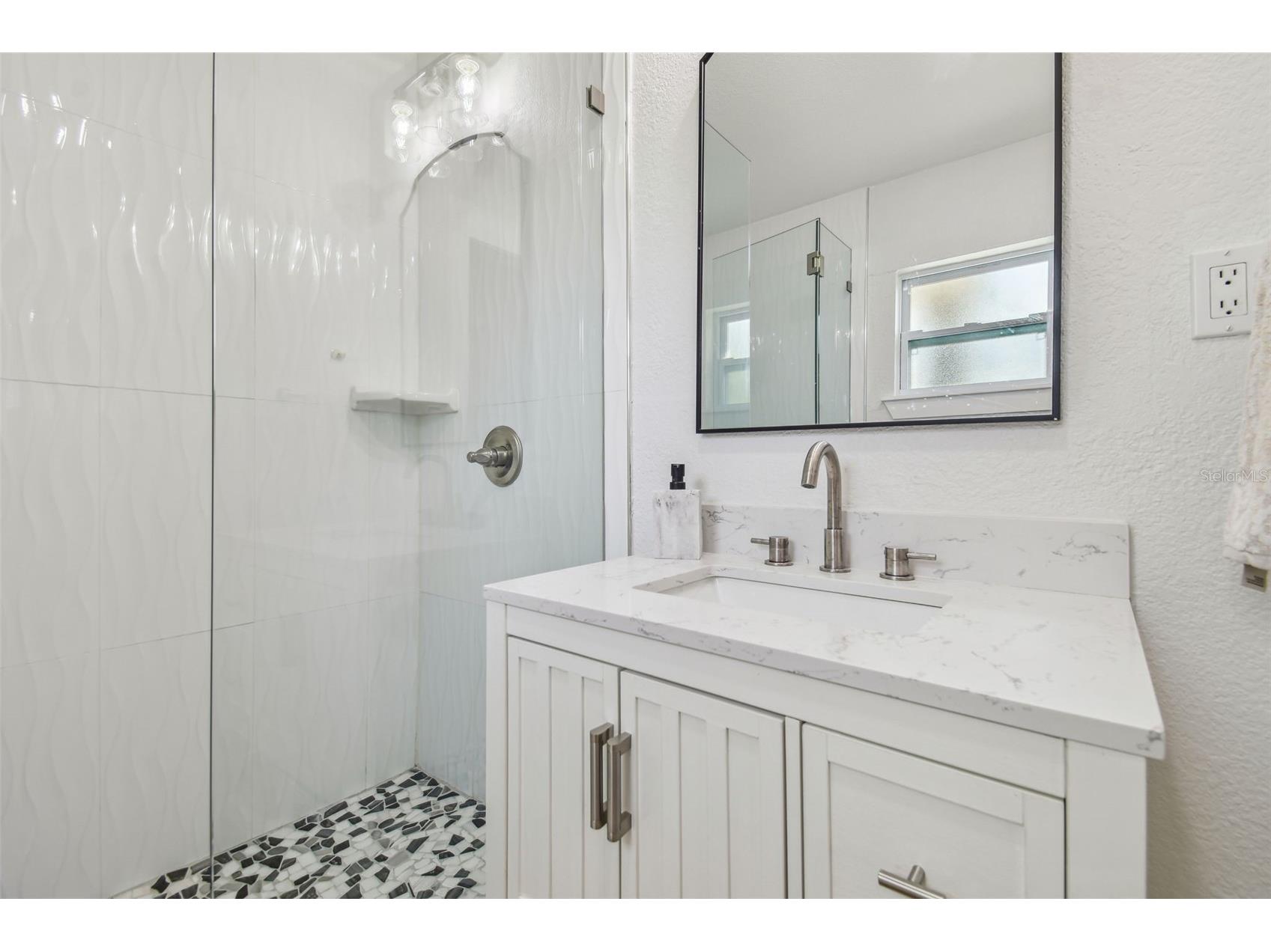 3922 Fontainebleau Drive Tampa FL 33634 TB8457414 image25
