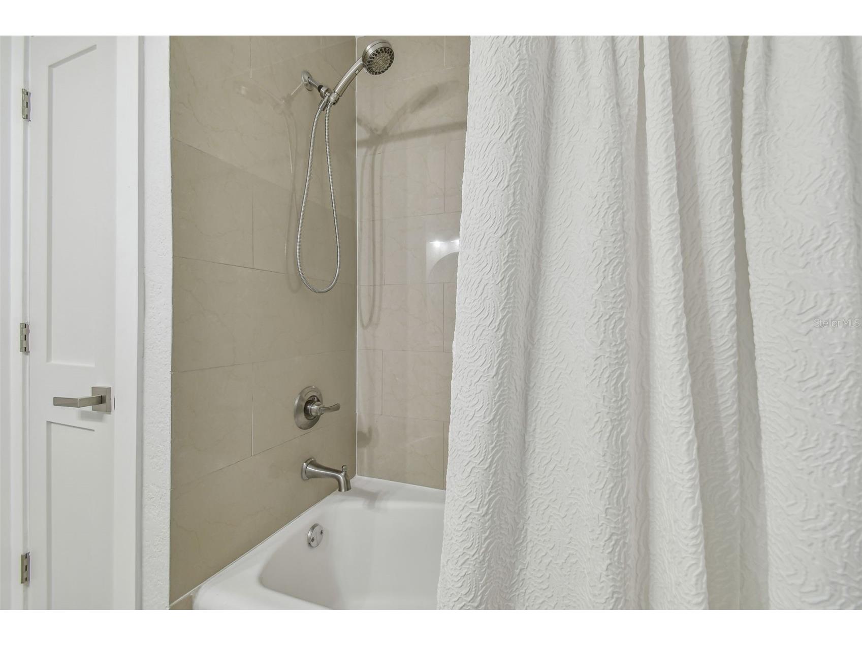 3922 Fontainebleau Drive Tampa FL 33634 TB8457414 image31