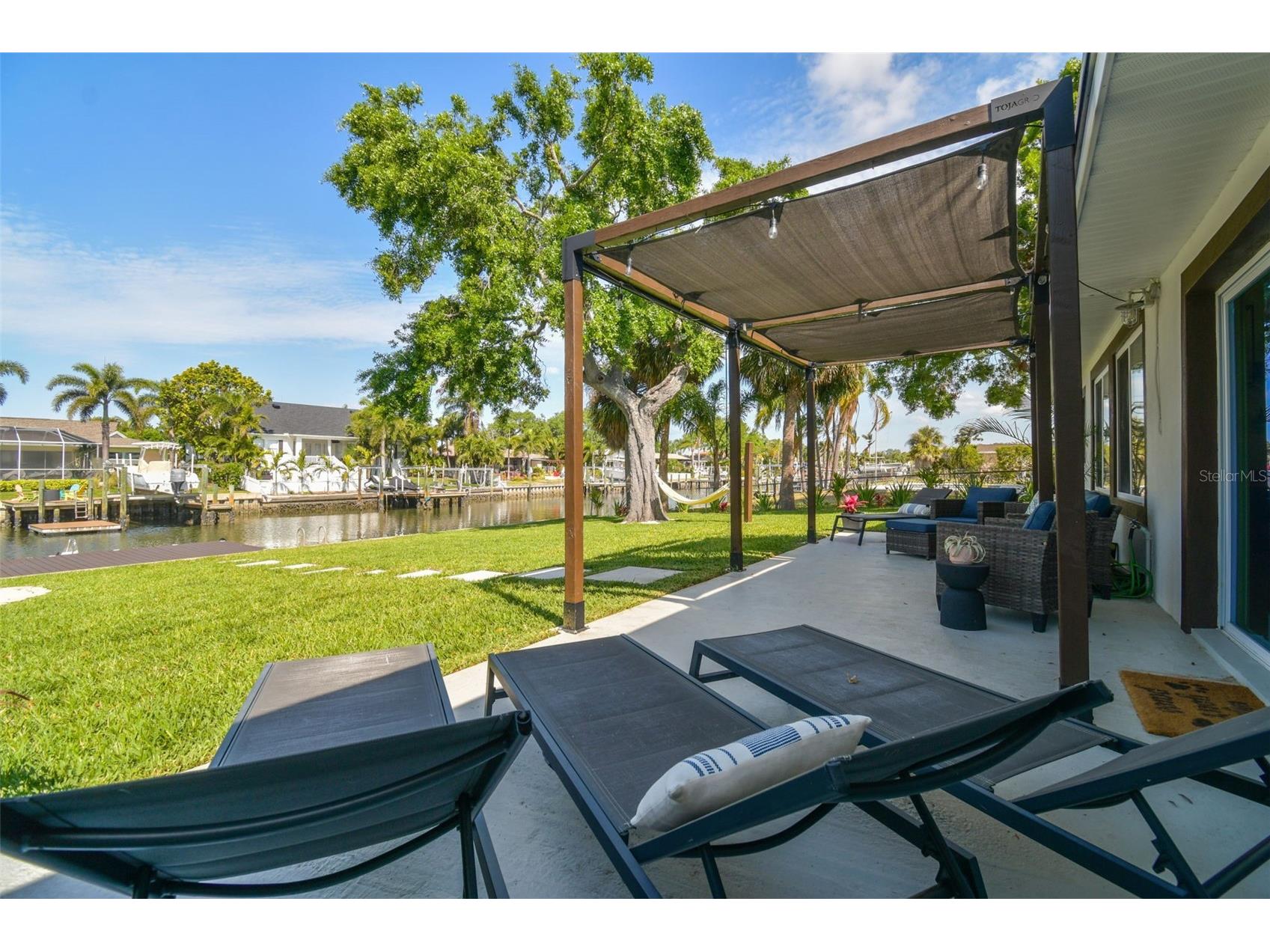 3922 Fontainebleau Drive Tampa FL 33634 TB8457414 image40
