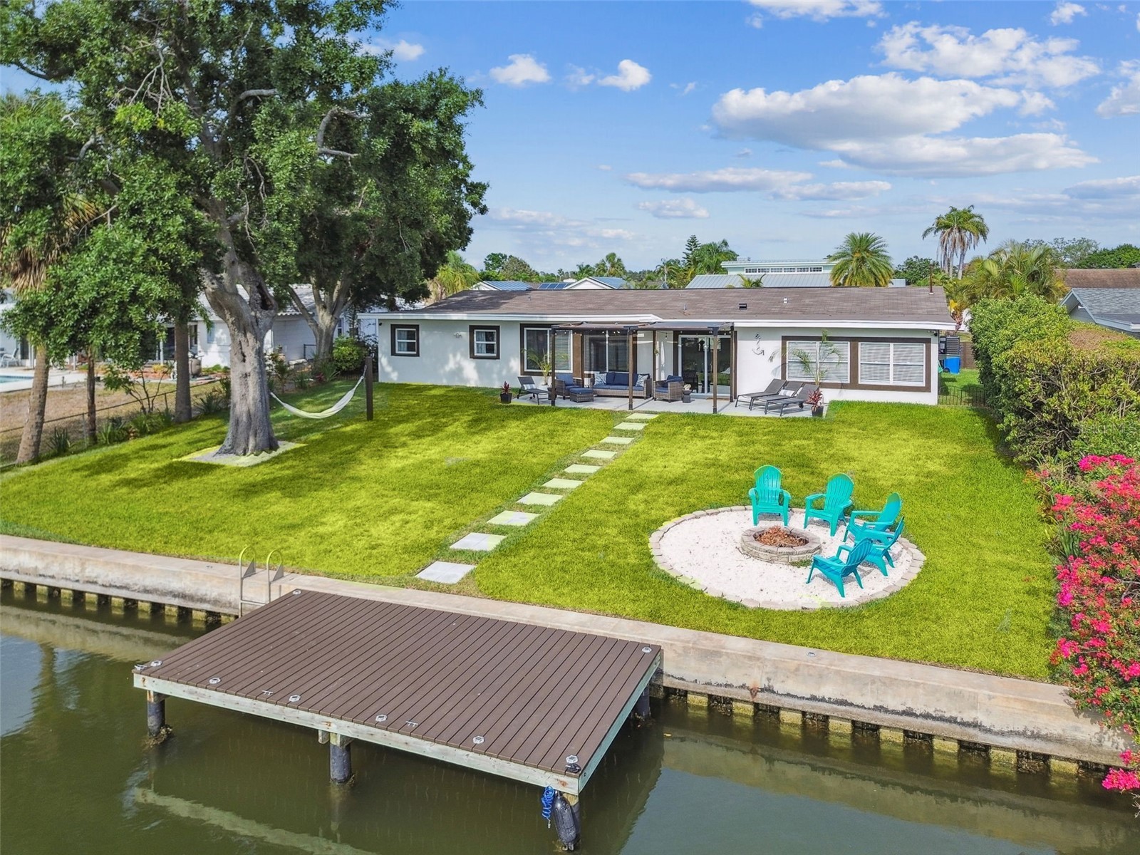3922 Fontainebleau Drive Tampa FL 33634 TB8457414 image54