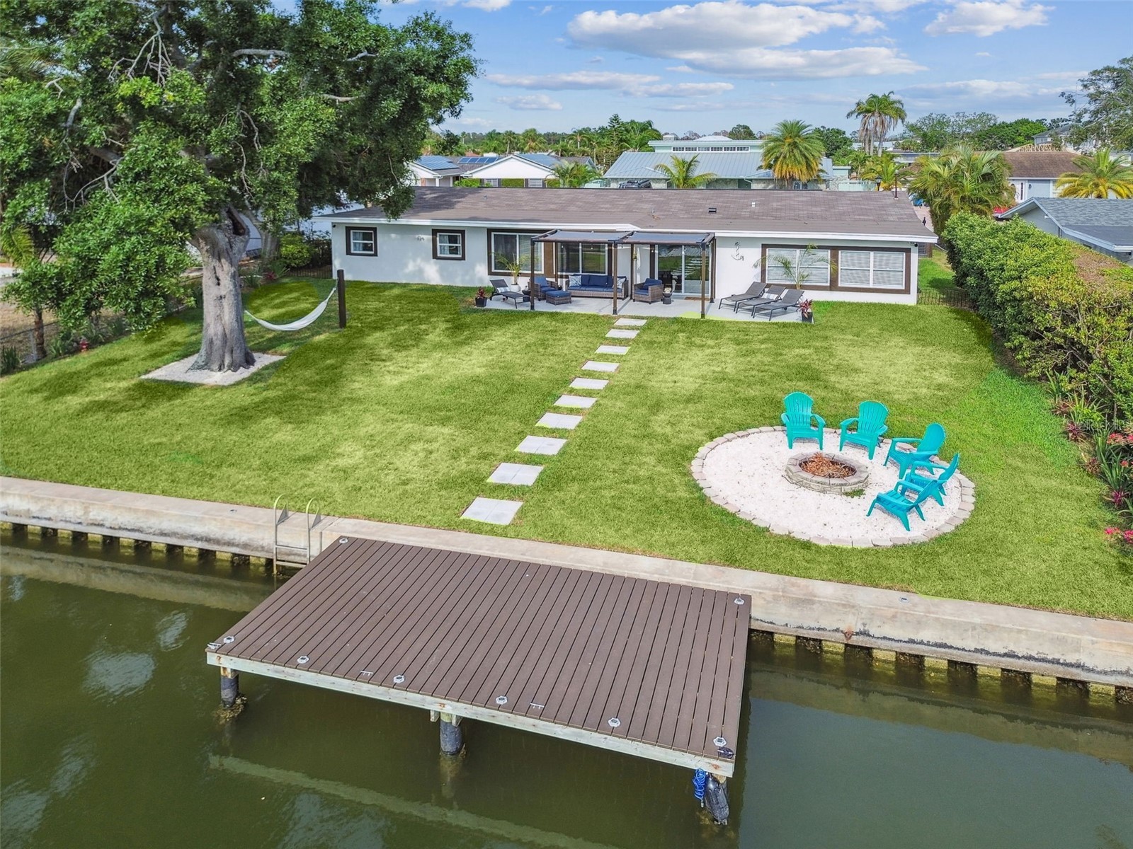 3922 Fontainebleau Drive Tampa FL 33634 TB8457414 image56