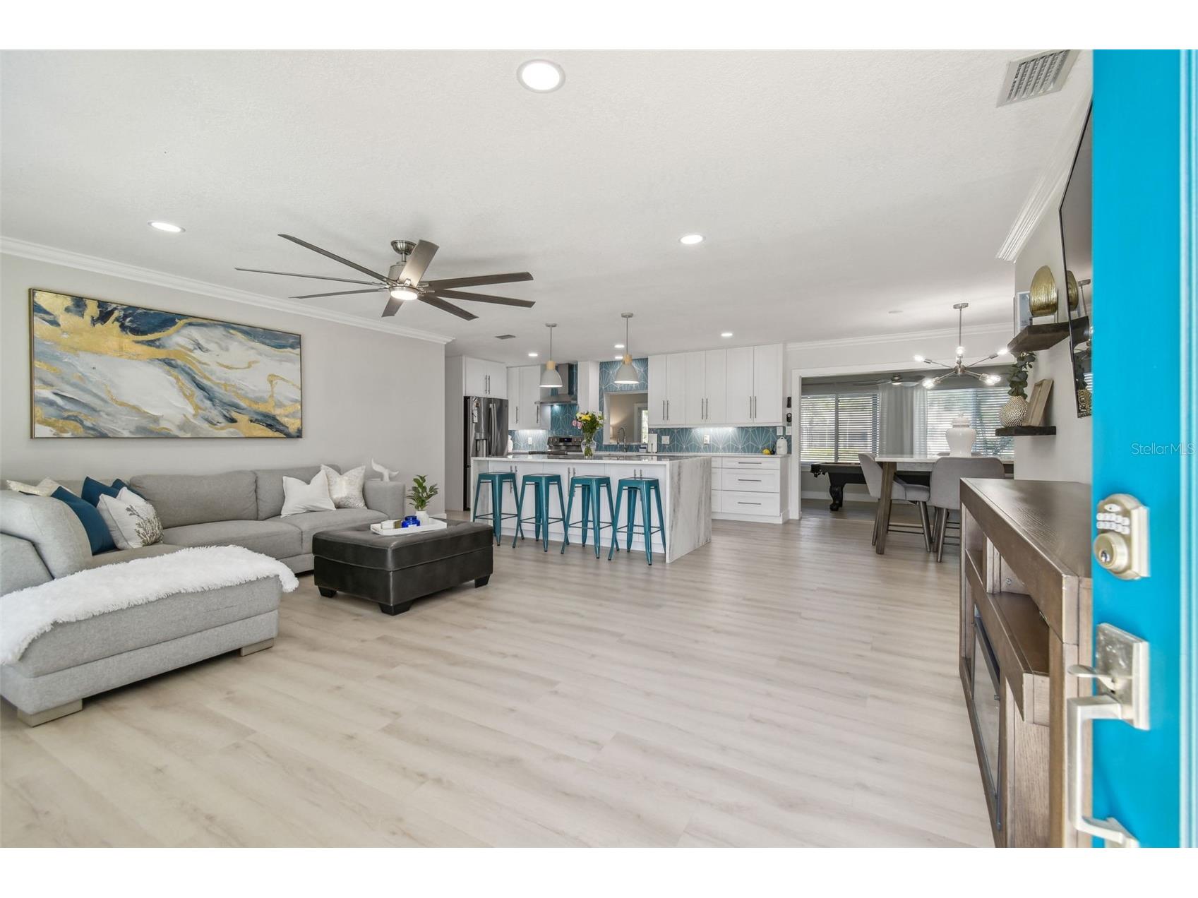 3922 Fontainebleau Drive Tampa FL 33634 TB8457414 image8