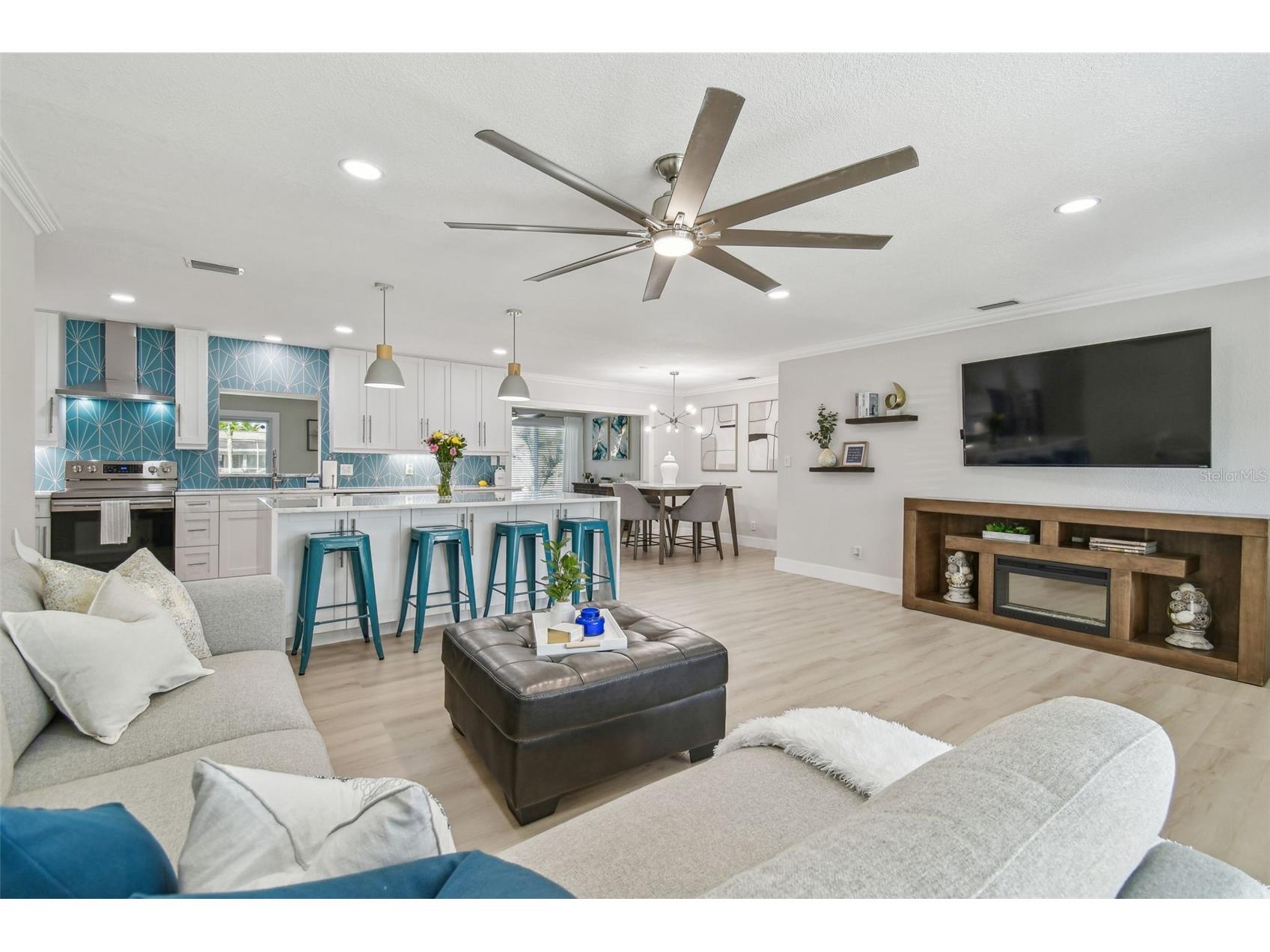 3922 Fontainebleau Drive Tampa FL 33634 TB8457414 image9