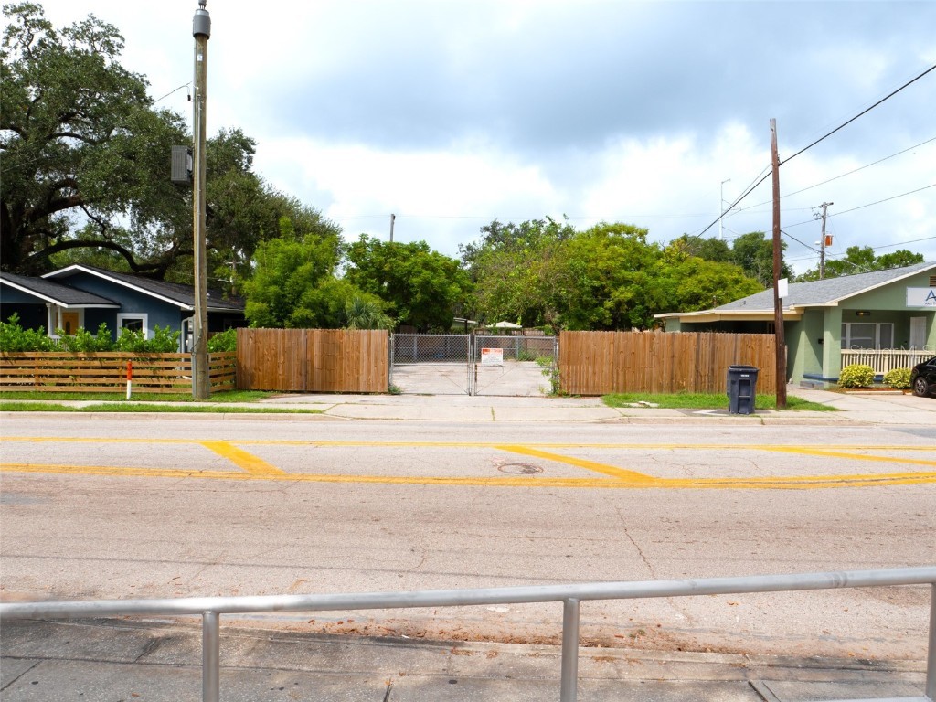 3922 N Central Avenue Tampa FL 33603 W7868807 image1