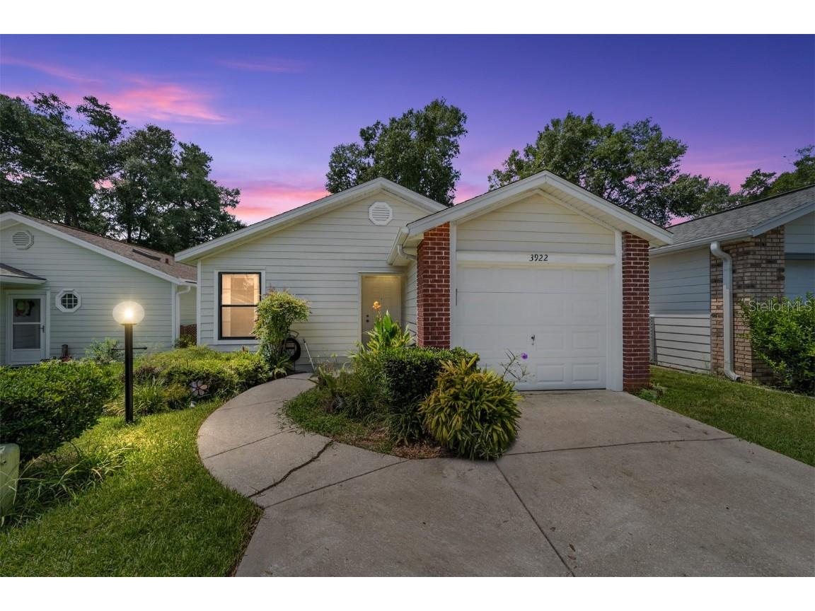 3922 NE 22nd Lane Ocala FL 34470 OM660372 image1