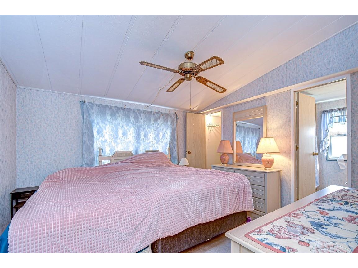 3922 William Hume Drive Zephyrhills FL 33541 TB8433321 image14