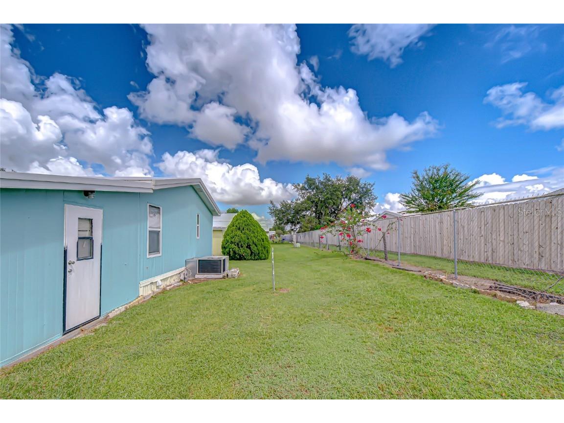3922 William Hume Drive Zephyrhills FL 33541 TB8433321 image29