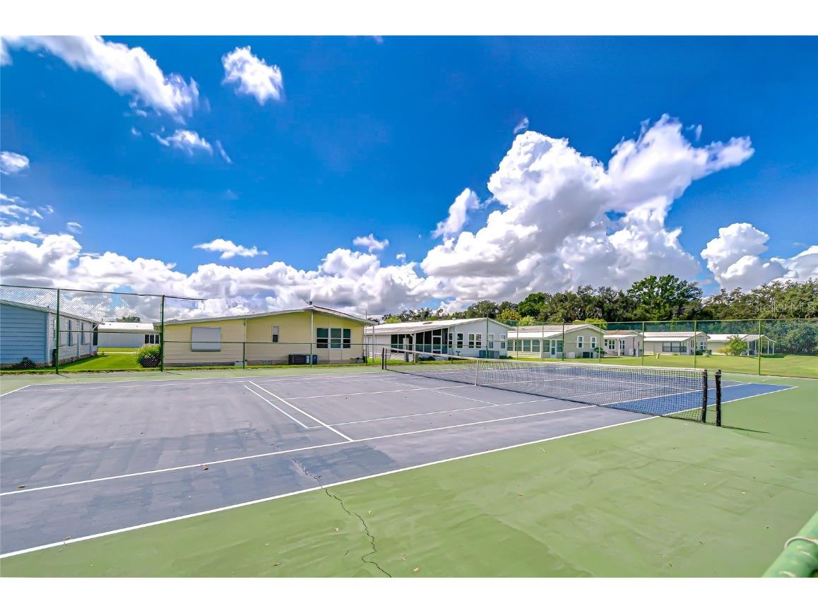 3922 William Hume Drive Zephyrhills FL 33541 TB8433321 image44