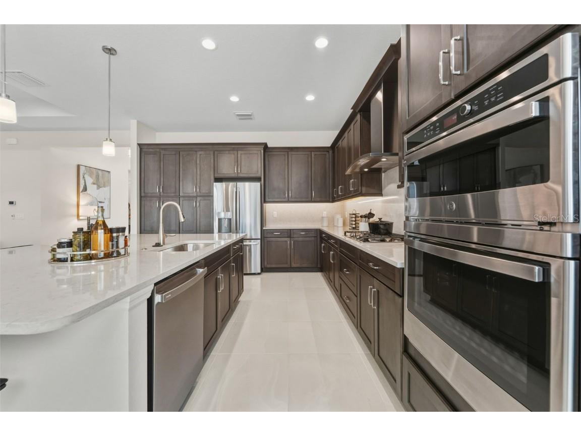 3923 Corsica Place Wesley Chapel FL 33543 TB8381732 image11