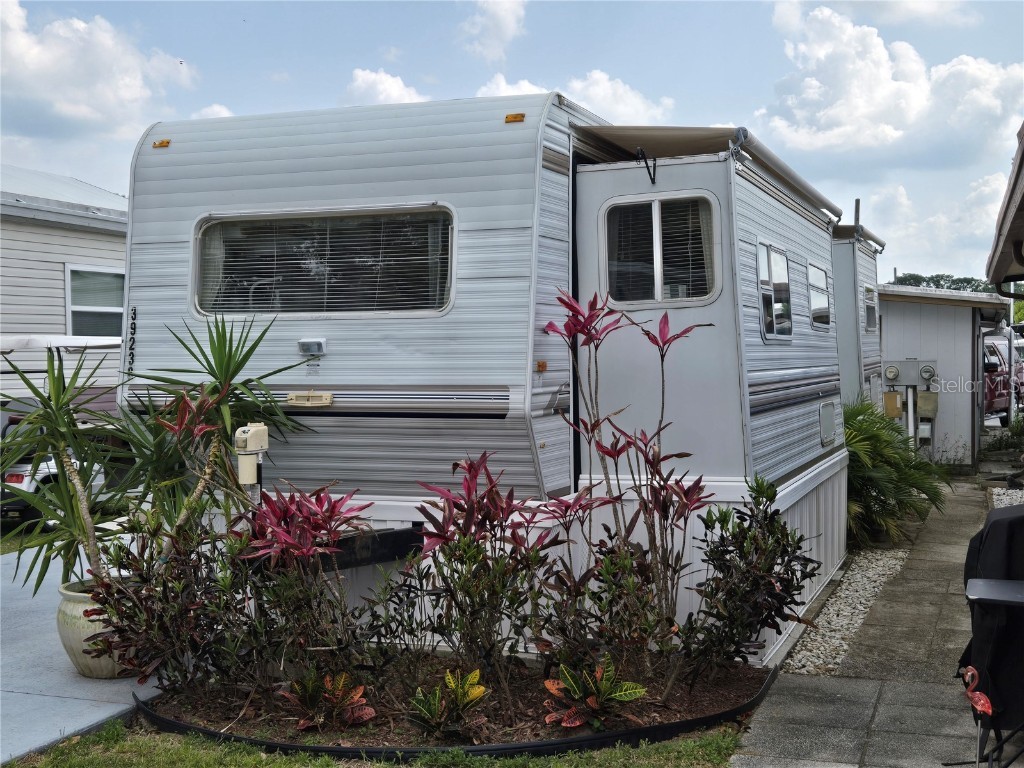 39236 Recess Drive Zephyrhills FL 33542 TB8366356 image1