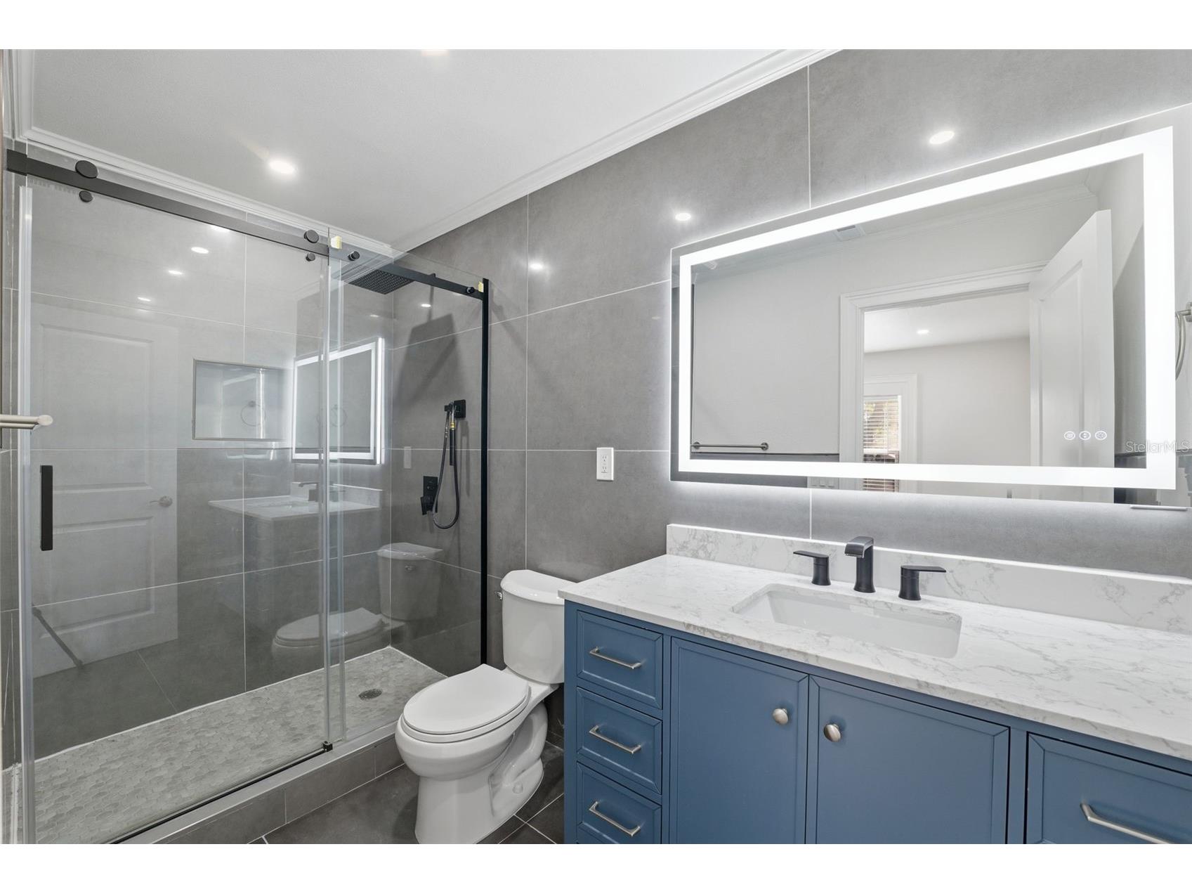 3924 45th Avenue N Saint Petersburg FL 33714 TB8464645 image10