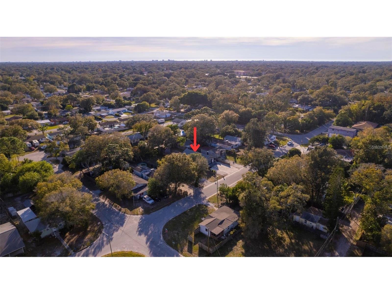 3924 45th Avenue N Saint Petersburg FL 33714 TB8464645 image25