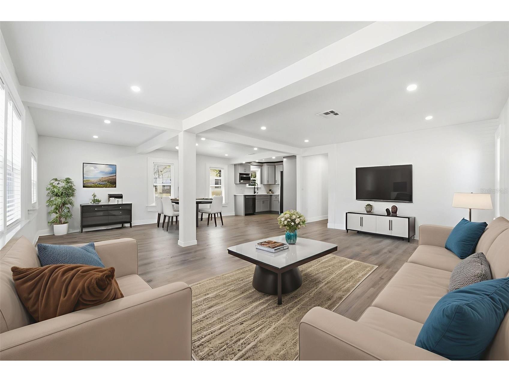 3924 45th Avenue N Saint Petersburg FL 33714 TB8464645 image4