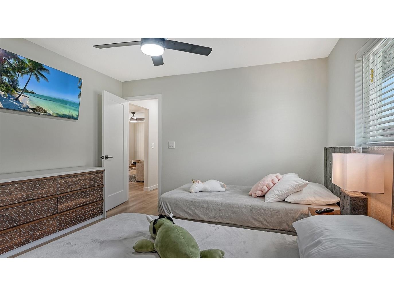 3924 Helene Street Sarasota FL 34233 A4582894 image39