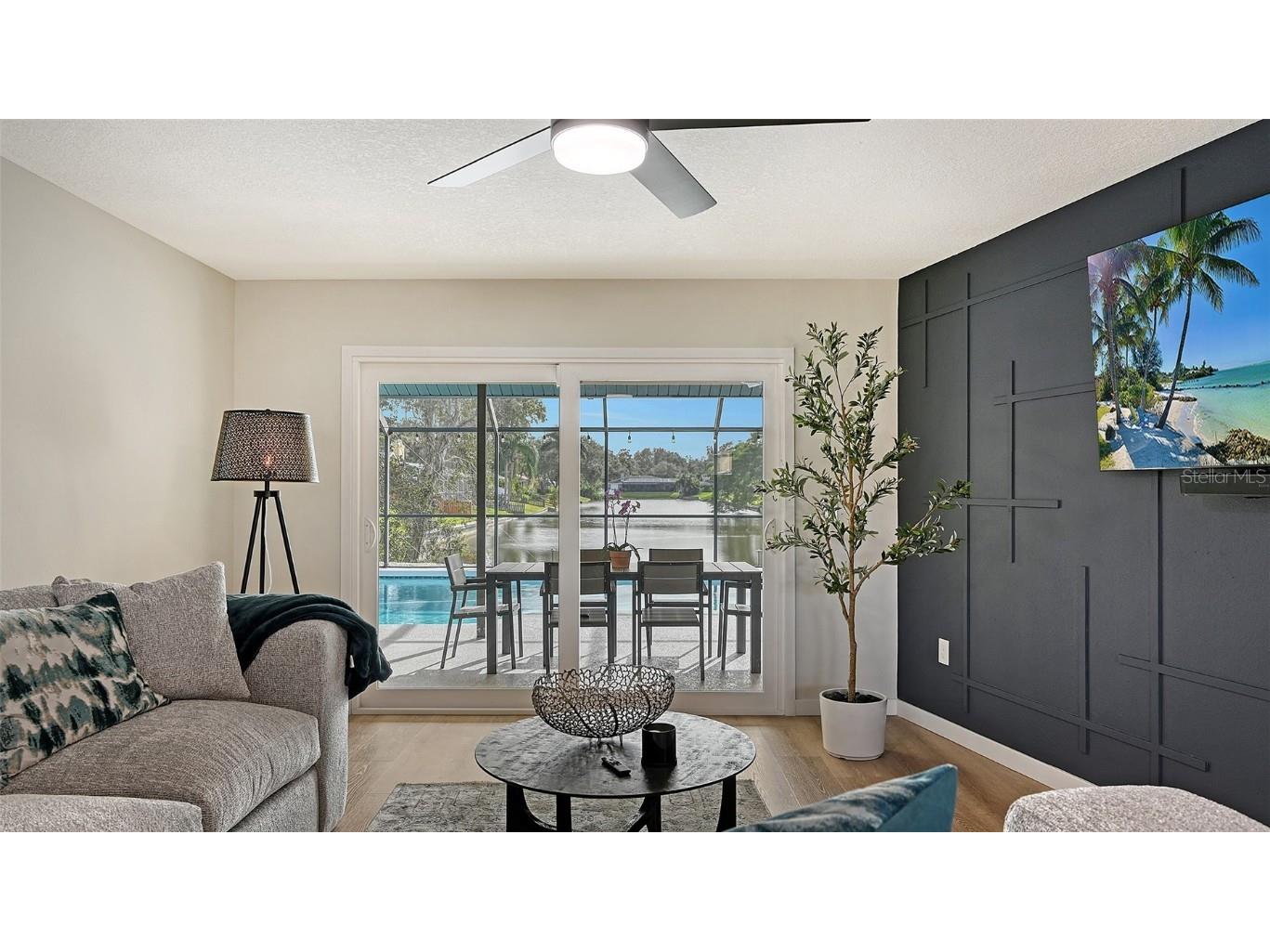 3924 Helene Street Sarasota FL 34233 A4582894 image9