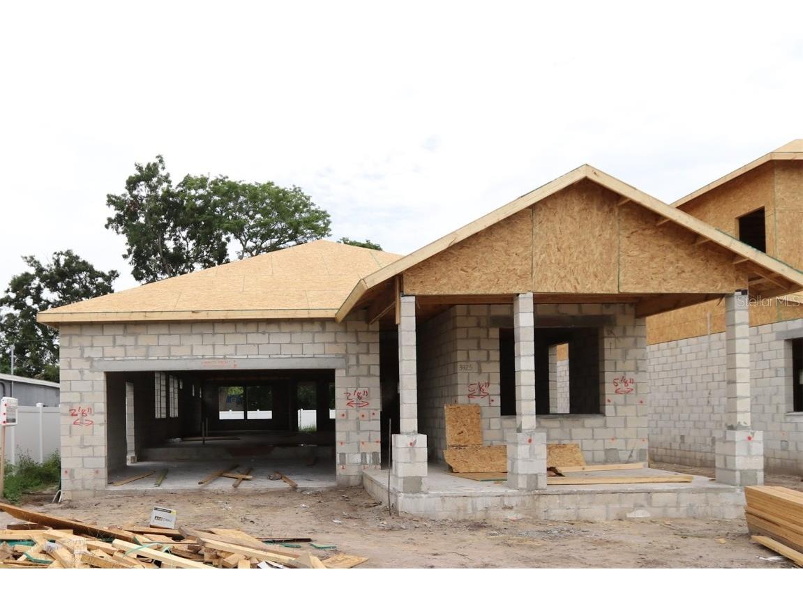 3925 39th Avenue N Saint Petersburg FL 33714 TB8408786 image1