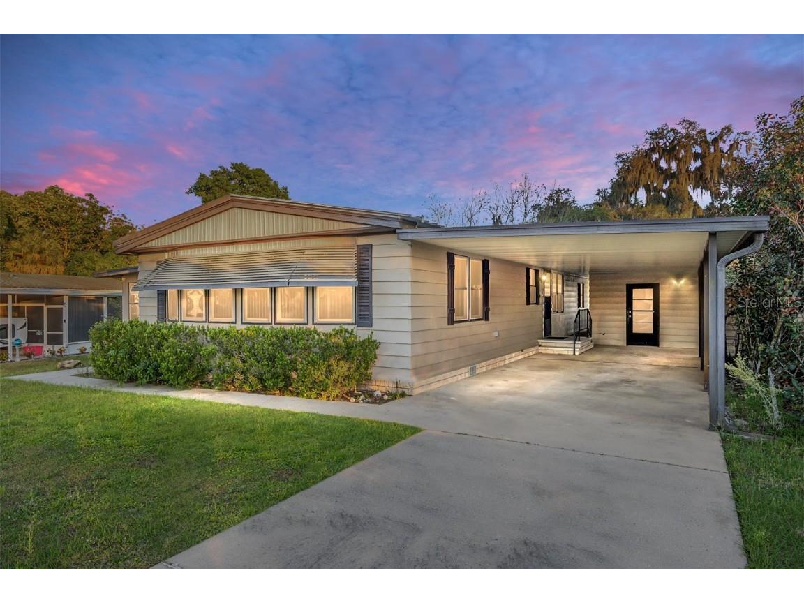 3925 Citrus Circle Fruitland Park FL 34731 OM675839 image1