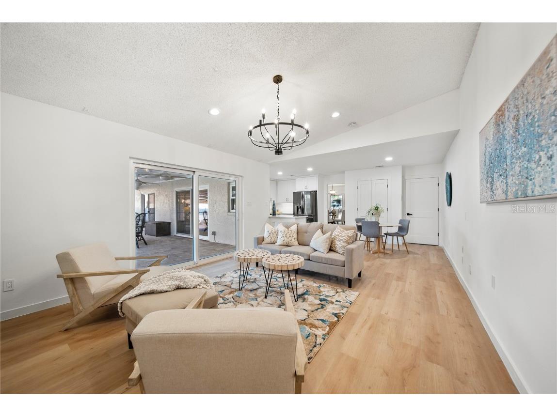 3925 Dunaire Drive Valrico FL 33596 TB8388619 image17