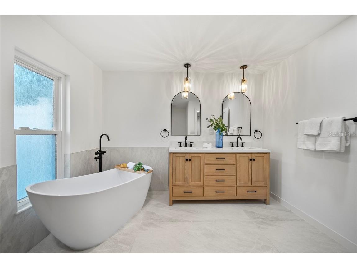 3925 Dunaire Drive Valrico FL 33596 TB8388619 image28