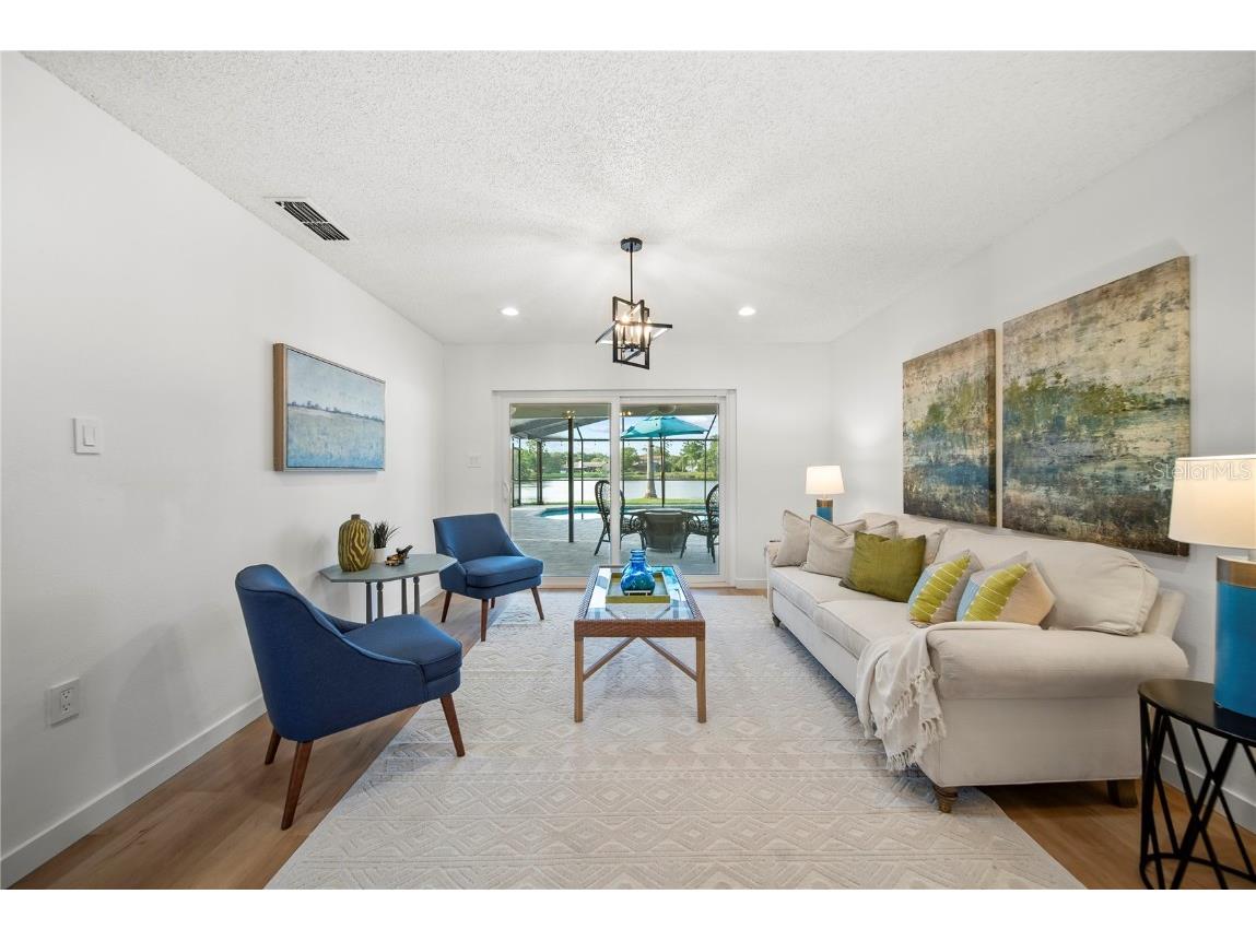 3925 Dunaire Drive Valrico FL 33596 TB8388619 image6