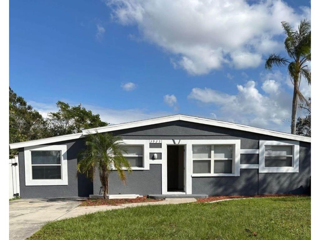 3925 Mesa Avenue Sarasota FL 34233 A4676183 image1