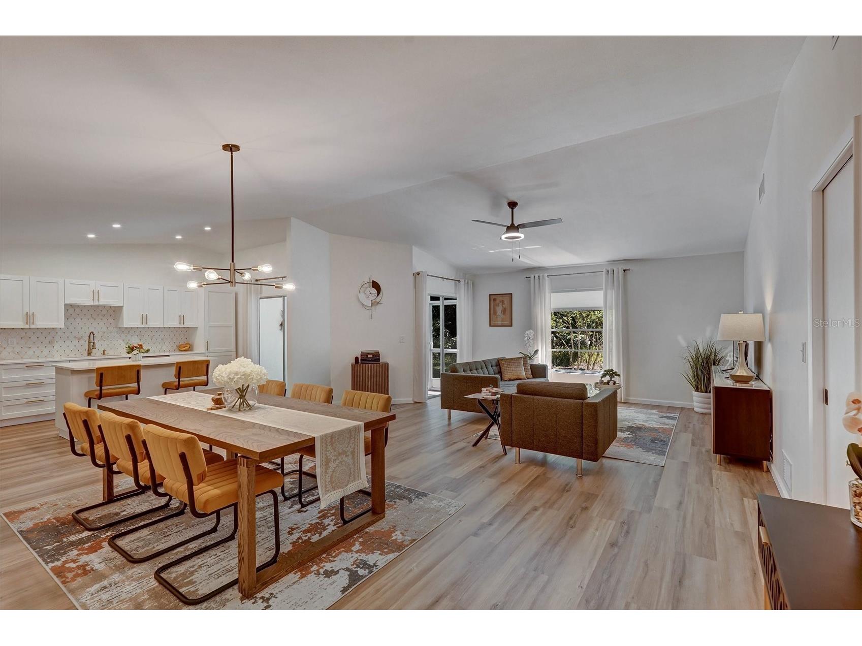 3925 Oakhurst Boulevard Sarasota FL 34233 A4691326 image7