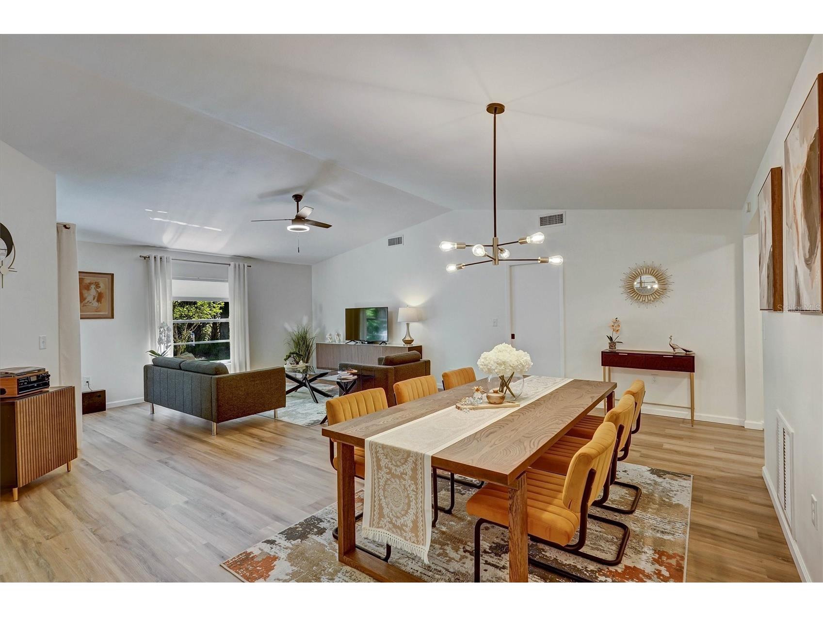 3925 Oakhurst Boulevard Sarasota FL 34233 A4691326 image8