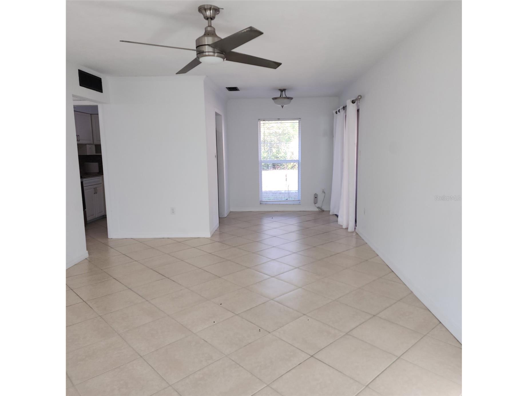 3925 Omega Lane Sarasota FL 34235 A4683774 image11