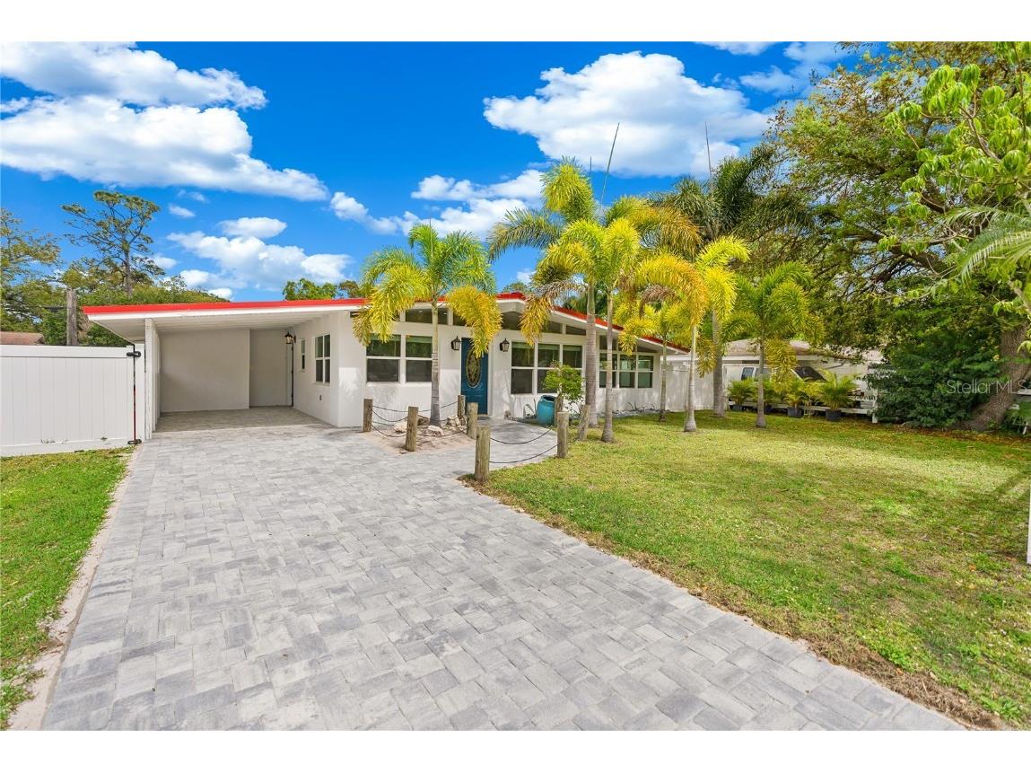 3925 Prado Drive Sarasota FL 34235 A4602657 image1