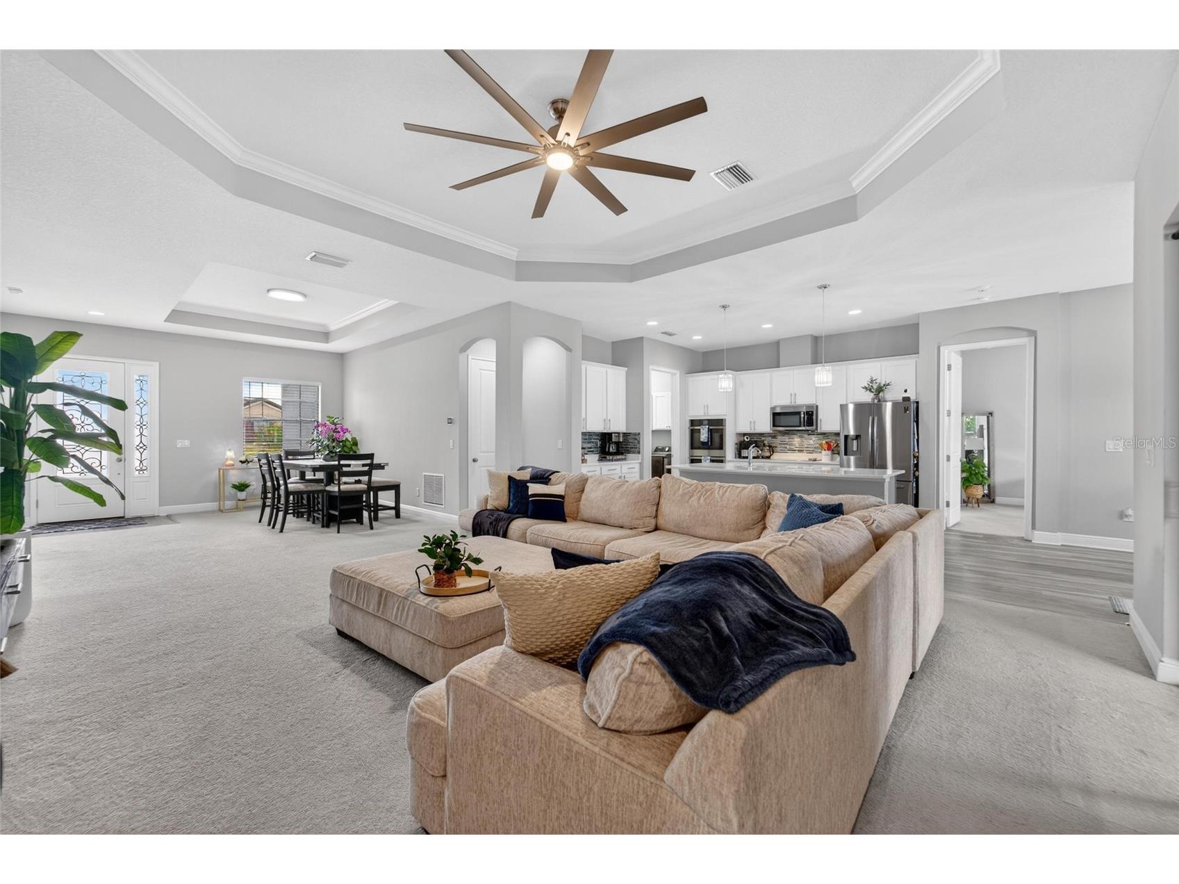 3925 Salida Delsol Drive Sun City Center FL 33573 TB8500878 image3