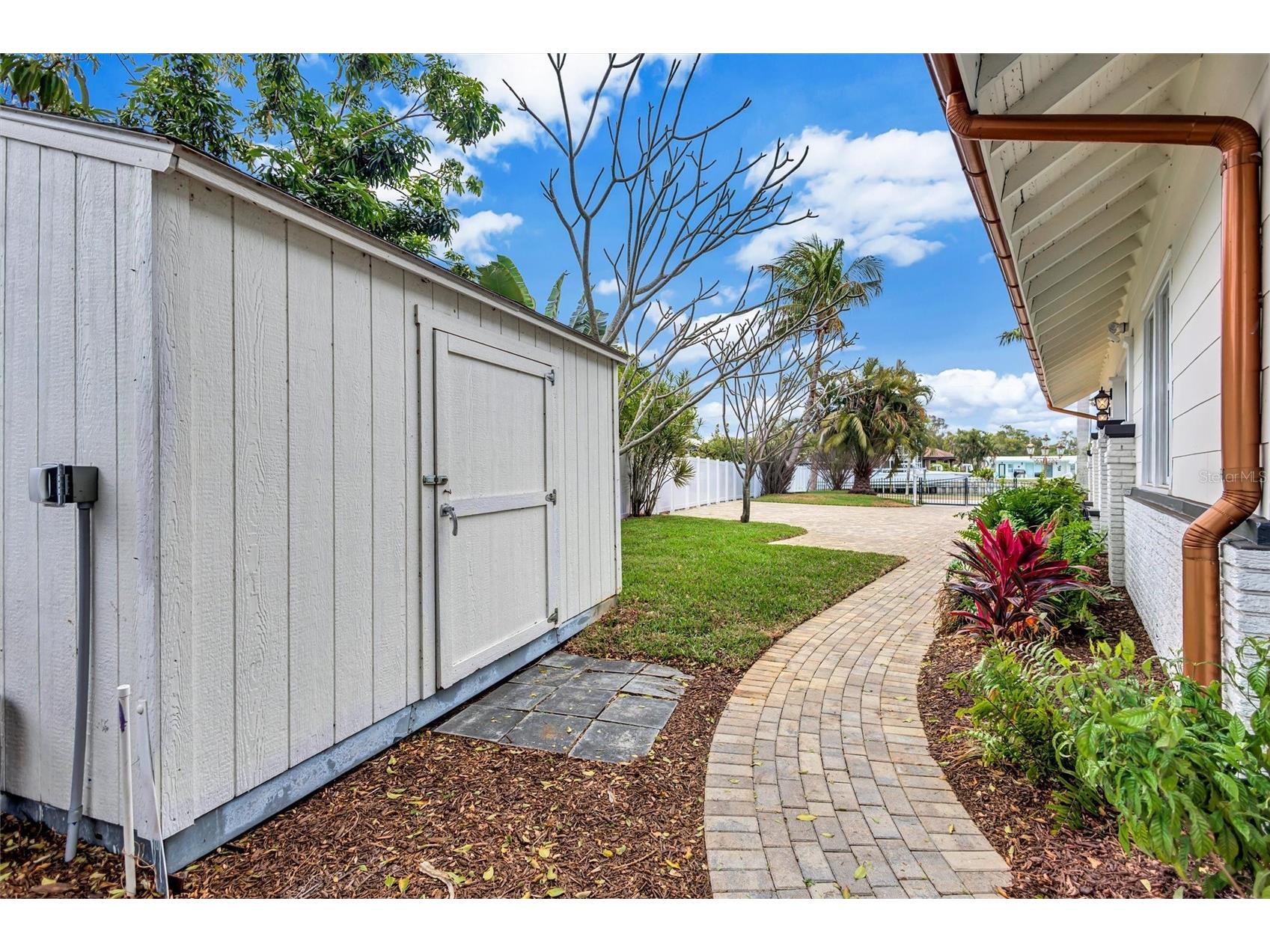3925 Sunrise Drive S Saint Petersburg FL 33705 - BAYOU BONITA TB8480172 image39