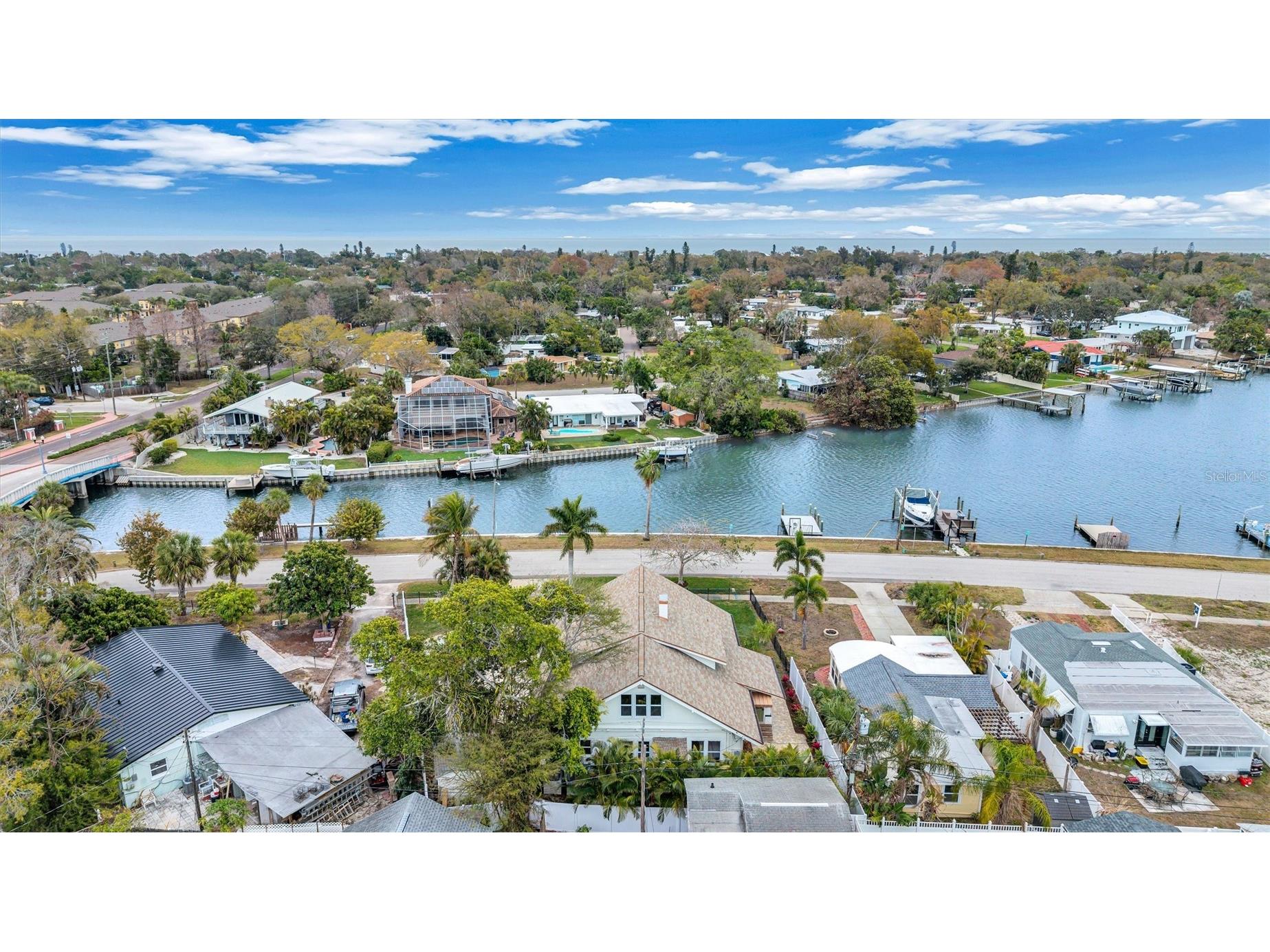3925 Sunrise Drive S Saint Petersburg FL 33705 - BAYOU BONITA TB8480172 image42