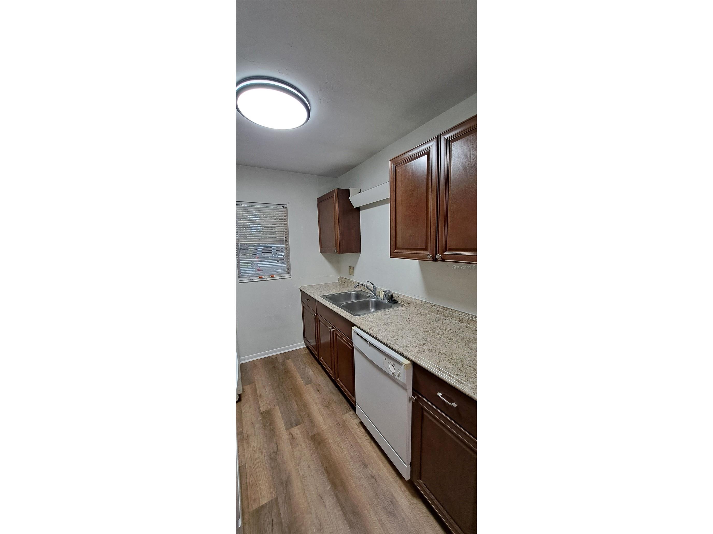 3925 SW 26th Terrace #B Gainesville FL 32608 GC537521 image5