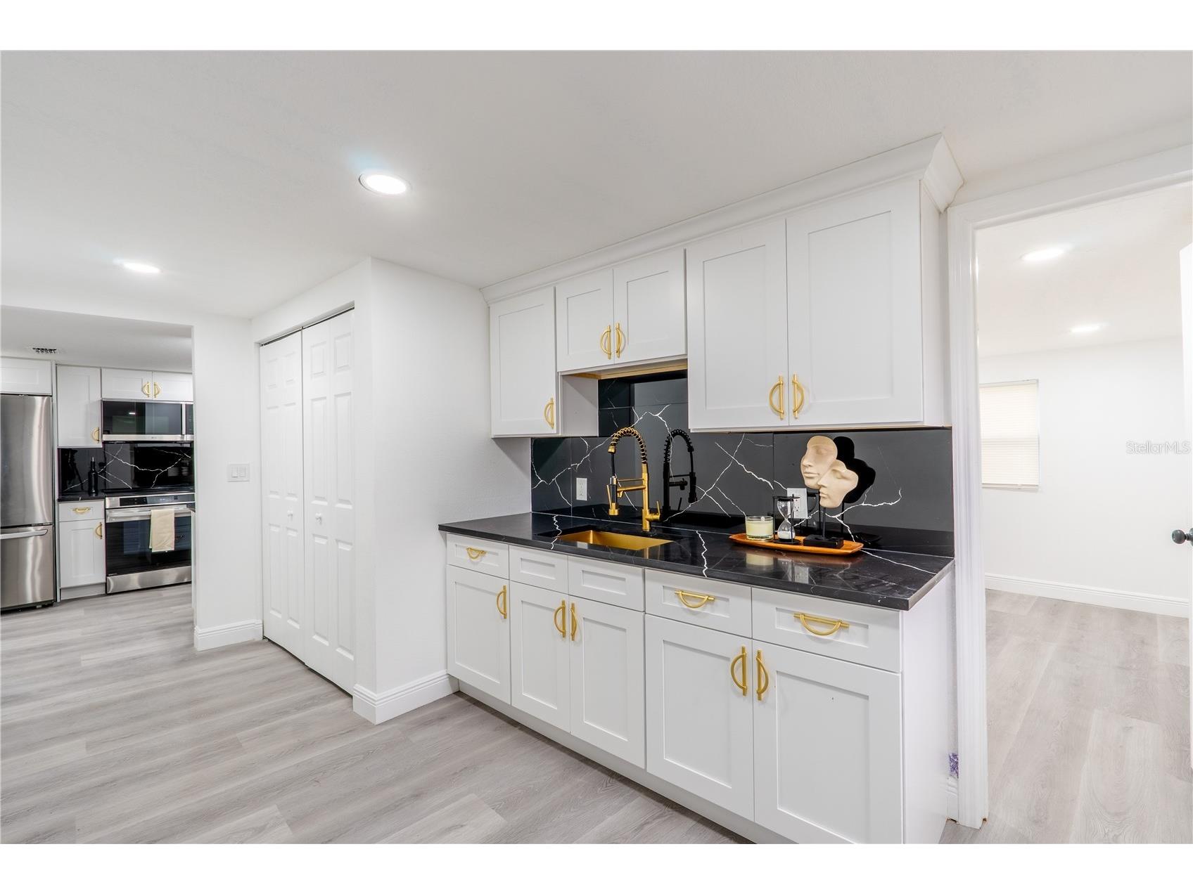 3925 W Norfolk Street Tampa FL 33614 TB8524877 image14