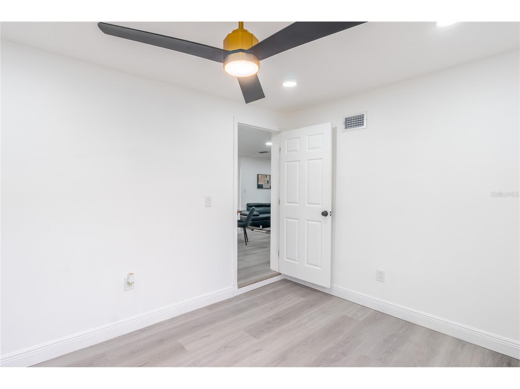 3925 W Norfolk Street Tampa FL 33614 TB8524877 image28