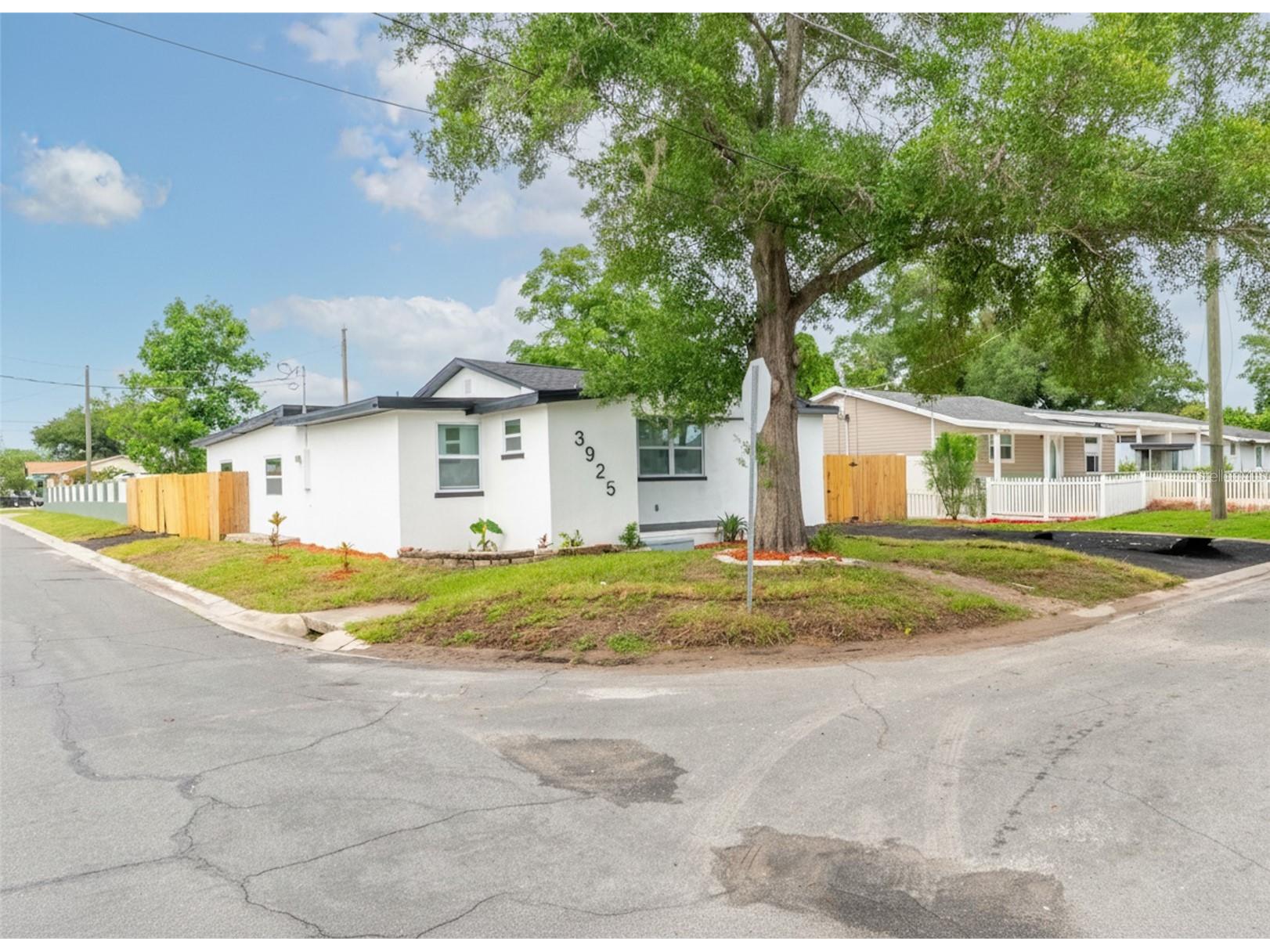 3925 W Norfolk Street Tampa FL 33614 TB8524877 image3