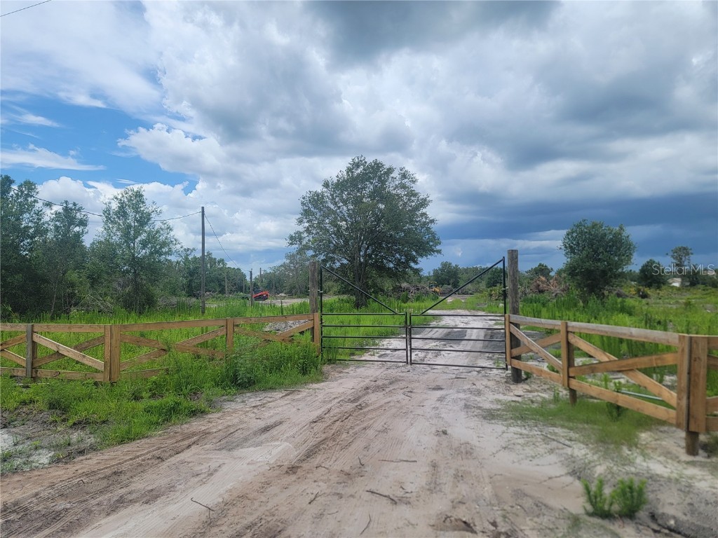 39250 Ballard Road Myakka City FL 34251 A4632479 image1
