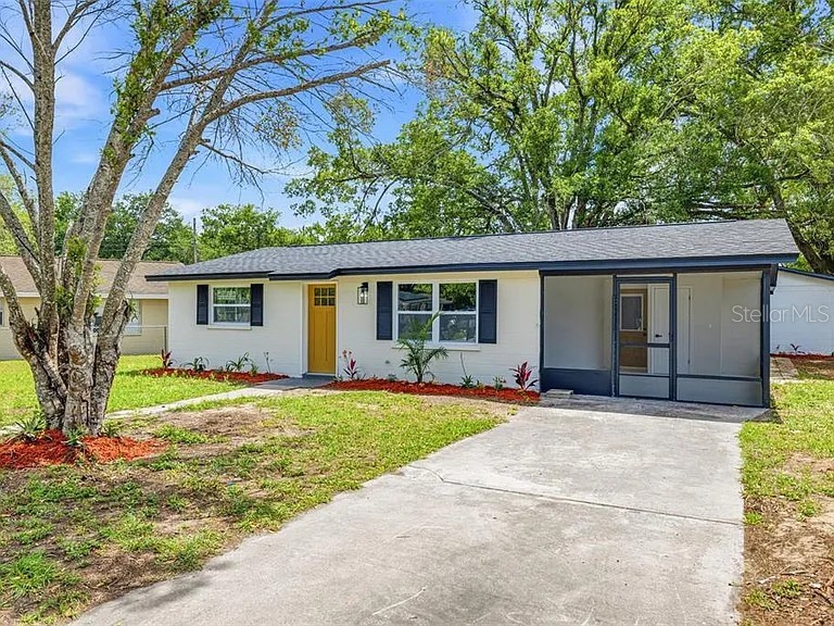 39252 Heights Avenue Zephyrhills FL 33542 TB8502619 image2