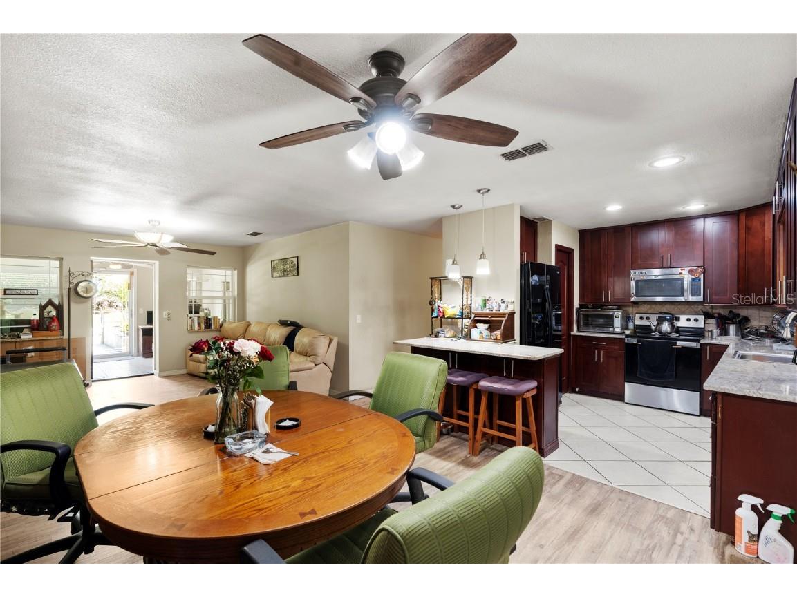 39252 Kimberly Avenue Zephyrhills FL 33540 TB8387253 image20