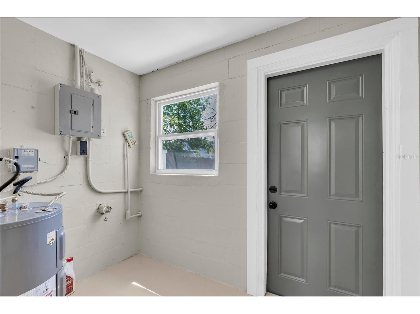 3926 40th Avenue N Saint Petersburg FL 33714 TB8493606 image20