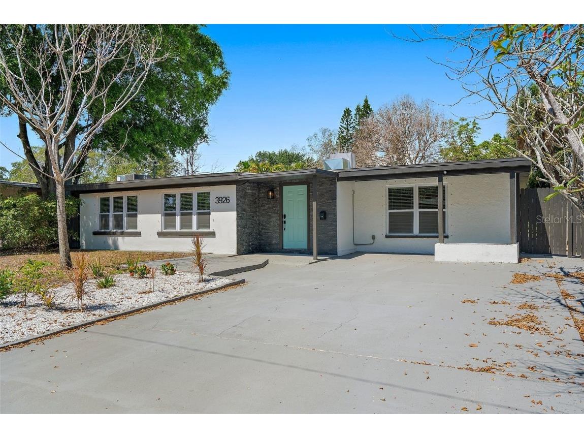 3926 Helena Street NE Saint Petersburg FL 33703 O6213578 image1