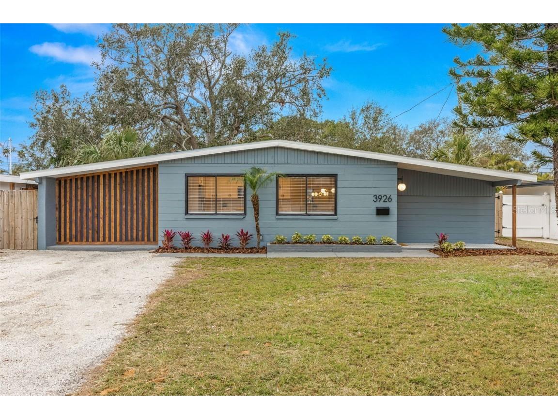 3926 Indianapolis Street NE Saint Petersburg FL 33703 TB8359424 image1